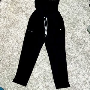 Figs Maternity Skinny Scrub Pants. Black. Size Large. Like New.
